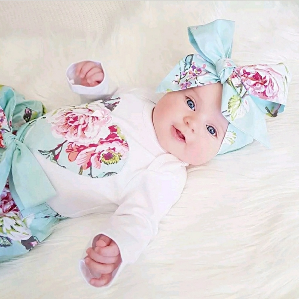 The Sophie - Baby Girl 3 Piece Floral Hearts